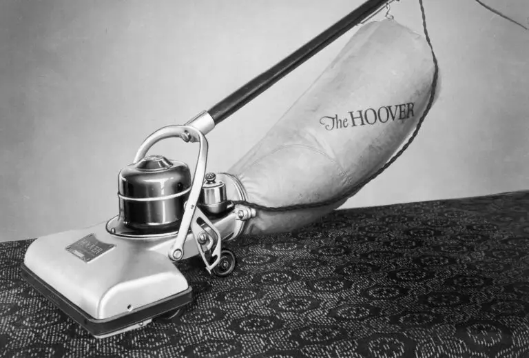 Who Invented The First Vacuum Cleaner?