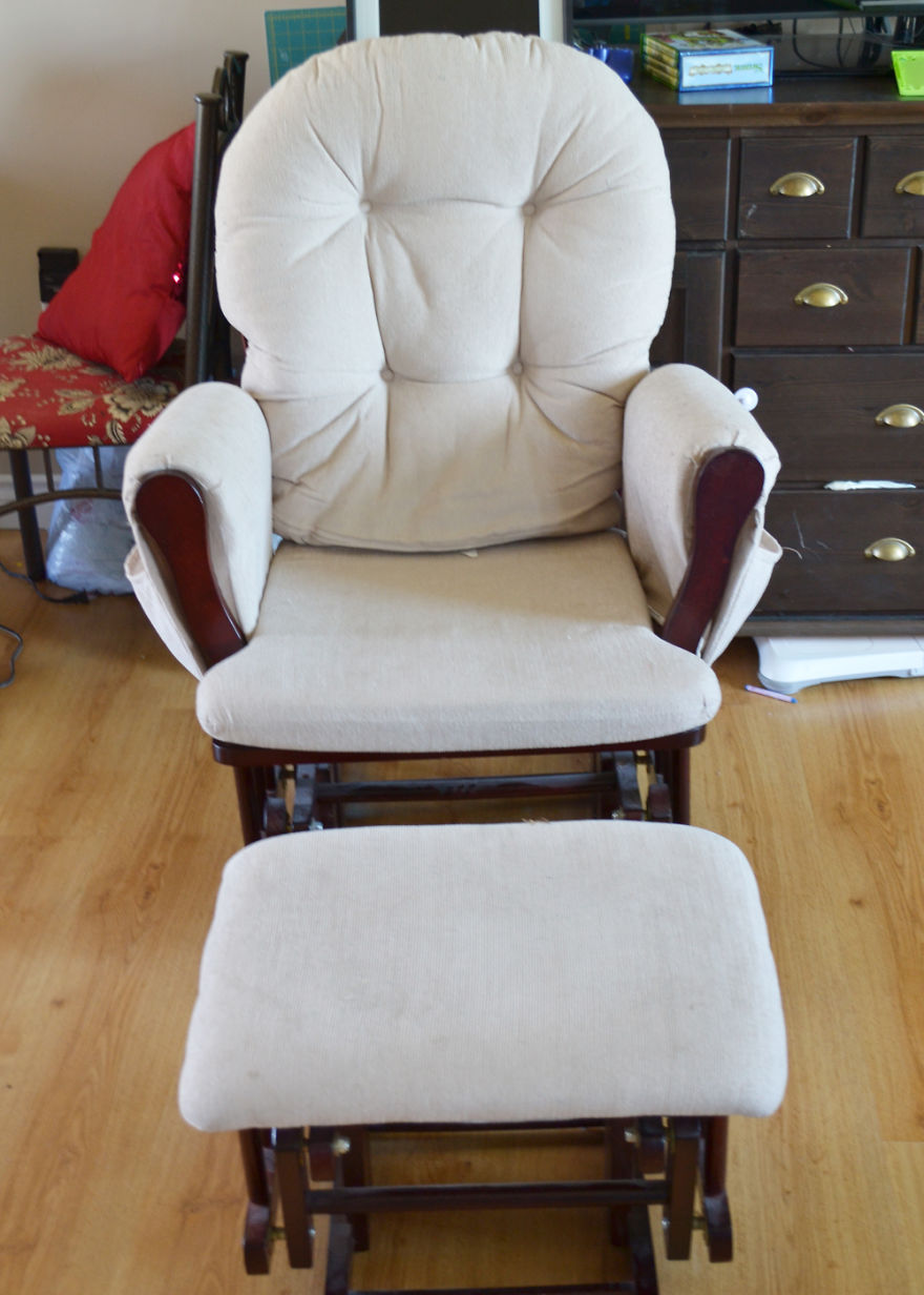 How to Clean Glider Chair Cushions?