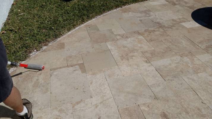 How to Clean Outdoor Travertine Pavers?
